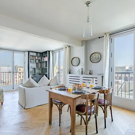 Апартаменты Proche Chateau - Vue Panoramique & Confort