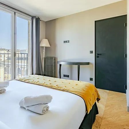 Апартаменты Proche Chateau - Vue Panoramique & Confort *