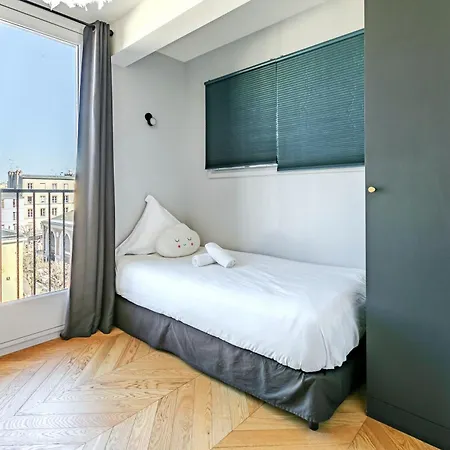 Апартаменты Proche Chateau - Vue Panoramique & Confort Версаль