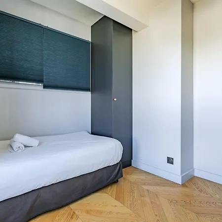 Proche Chateau - Vue Panoramique & Confort Апартаменты Версаль